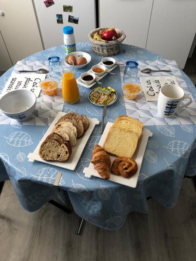 « Chez Annie » Bed & Breakfast Doue-la-Fontaine Luaran gambar